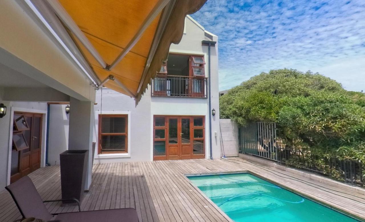 Blaauw Village Guest House Bloubergstrand Buitenkant foto