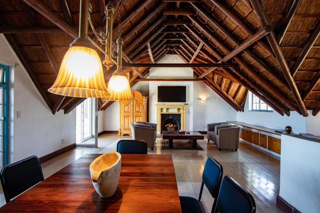Blaauw Village Guest House Bloubergstrand Buitenkant foto